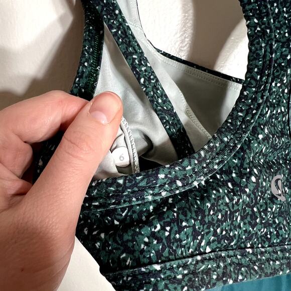 Lululemon Splendour Sports Bra LAST CALL - Picture 3 of 3